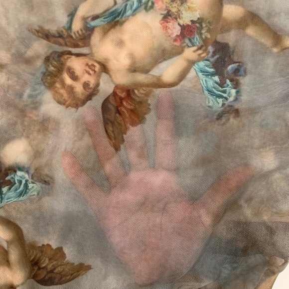 (SOLD) URBAN OUTFITTERS CHERUB MESH TOP. - Picture 3 of 6